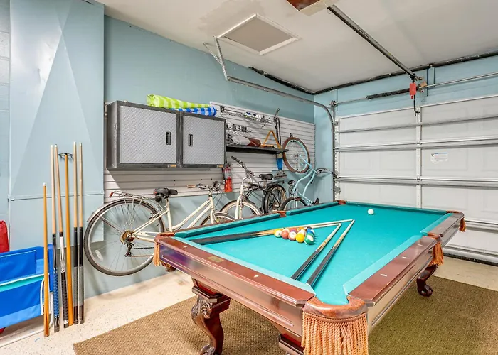 Clearwater W/ Private Pool & Pool Table Holiday home Clearwater Beach
