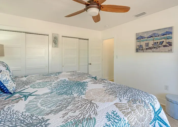 Clearwater W/ Private Pool & Pool Table Holiday home *